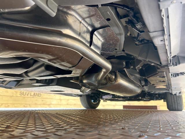 セレナ ｅ－パワー　ハイウェイスターＶ　登録済未使用車　両側電動ドア　１２型ナビ　デジタルインナーミラー　ブラインドスポットモニター　全周囲カメラ　置くだけ充電　ＬＥＤヘッド　オートマチックハイビーム　ＥＴＣ　ハーフレザーシート（66枚目）