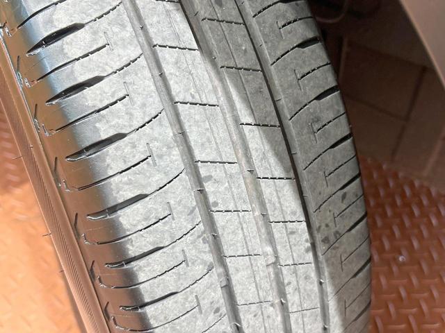 ライズ Ｚ　禁煙車　純正ＳＤナビ　スマートアシスト　Ｂｌｕｅｔｏｏｔｈ再生　フルセグ　バックカメラ　ＬＥＤヘッドライト　レーダークルーズ　レーンアシスト　シートヒーター　クリアランスソナー　アイドリングストップ（21枚目）