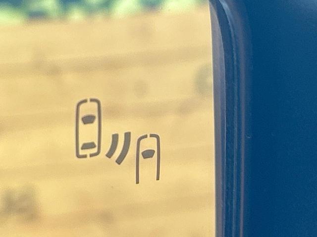 �y�u���C���h�X�|�b�g���j�^�[�z���s���A�h�A�~���[�̎��p�ɂȂ�₷���ӏ��Ɍ㑱�Ԃ��ڋ߂���ƃT�C�h�~���[�̃����Y�Ɍx����\���I�h���C�o�[�ɒ��ӊ��N�����Ă���܂��B