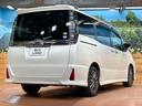 ＺＳ　煌　禁煙車　フリップダウンモニター　両側電動スライドドア　１０型ナビ　フルセグＴＶ　バックカメラ　衝突被害軽減システム　ウォークスルー　ＬＥＤヘッドライト　Ｂｌｕｅｔｏｏｔｈ再生　スマートキー　ＥＴＣ(18枚目)