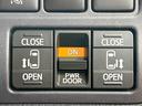 ヴォクシー ハイブリッドＺＳ　煌ＩＩ　禁煙　後席モニター　ＴＲＤエアロ　ＢＩＧ－Ｘ１１インチナビ　バックカメラ　両側電動ドア　ＥＴＣ　オートマチックハイビーム　トヨタセーフティーセンス　ＬＥＤヘッドライト　純正１６インチアルミ（7枚目）