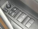 ハイブリッド　Ｚ　禁煙車　ガラスルーフ　トヨタチームメイト　全周囲カメラ　１０．５型ディスプレイオーディオ　セーフティセンス　ＬＥＤヘッド＆フォグ　シートヒーター　ＥＴＣ　ハンズフリー電動リアゲート　純正１８ＡＷ（24枚目）