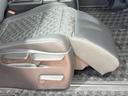 ハイブリッドS-Z 禁煙 後席モニター 快適利便PKG ユニバーサルステップ GRエアロ 純正10.5型ナビ CD/DVDデッキ フルセグ 両側電動ドア AC100V 前中席シートヒーター ステアリングヒーター(34枚目)