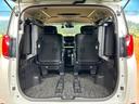 後席を格納すると、これだけの広さが!シーンに合わせたシートアレンジで、大きな荷物も積むことが出来ます♪