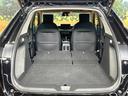 後席を格納すると、これだけの広さが!シーンに合わせたシートアレンジで、大きな荷物も積むことが出来ます♪