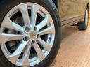 【純正１７インチアルミホイール】外観にマッチした純正アルミホイールを装着しております。各種社外アルミホイールや、スタッドレスタイヤも取扱いしております。是非ご相談ください♪