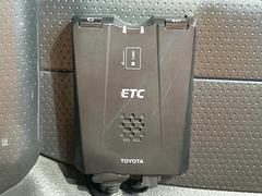 【ＥＴＣ】高速道路の料金所をストレスなく通過！話題のスポットやサービスエリアに多い「スマートIntercooler」利用時は必須のアイテムです。当店でセットアップを実施、ご納車当日からすぐにご利用いただけます！ 5