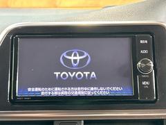 �ڽ����ʥӡۿ͵��ν����ʥӤ������������ǥ�����ǽ�⽼�¤��Ƥ��ꡢ�£�������������³����Ф������Υ��ޥۤ�ͣУ��ץ쥤�䡼�β��ڤ������ǽ�������α�ž������˳ڤ����ʤ�ޤ����� 4