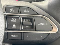 �ڥ졼�������롼������ȥ�����۹�®ƻϩ�Ǥ�Ĺ��Υ���Ԥ��ڤˡ�����ư��®�٤��ݤĥ��롼������ȥ����뤬�����ͷڸ������ƥ��Ϣ�Ȥ��������μ�ξ���Τ��Ƽִ֤��ݤĤ褦��®��Ĵ�ᤷ�Ƥ���ޤ����� 7