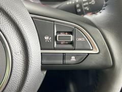 �ڥ����ץƥ��֥��롼������ȥ�����۹�®ƻϩ�Ǥ�Ĺ��Υ���Ԥ��ڤˡ�����ư��®�٤��ݤĥ��롼������ȥ����뤬�����ͷڸ������ƥ��Ϣ�Ȥ��������μ�ξ���Τ��Ƽִ֤��ݤĤ褦��®��Ĵ�ᤷ�Ƥ���ޤ����� 3