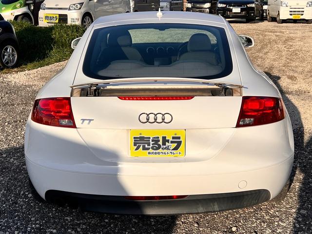 ２．０ＴＦＳＩ　ＴＴクーペ２．０ＴＦＳＩ　ワンオーナー車　アルミホイール　ＥＴＣ　キーレス　オートライト　ＨＤＤナビ　ＣＤ　ＤＶＤ再生　フルセグＴＶ　電動ドアミラー格納(9枚目)