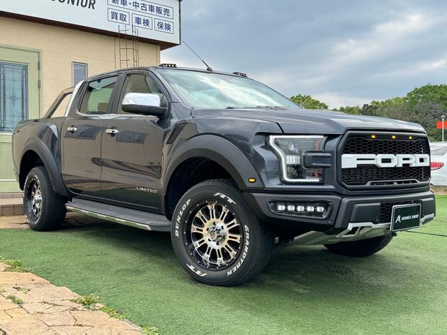 レンジャー 　リミテッド　Ｆ－１５０ルックボディキッド　黒革　ホワイトレター　シートヒーター　ヒッチメンバー　ＬＥＤヘッド＆フォグ　パワーシート　バックカメラ　禁煙車　ＥＴＣ（6枚目）