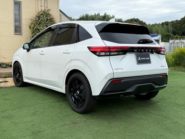 ノート Ｘ　純正ナビ　全周囲カメラ　フルセグ　ＥＴＣ　禁煙車　Ｂｌｕｅｔｏｏｔｈ　ＬＥＤヘッドライト　デジタルインナーミラー　エンケイアルミホイール　ドラレコ　スマートキー　ワンオーナー（9枚目）