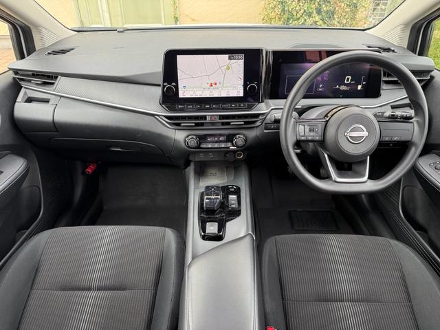 ノート Ｘ　純正ナビ　全周囲カメラ　フルセグ　ＥＴＣ　禁煙車　Ｂｌｕｅｔｏｏｔｈ　ＬＥＤヘッドライト　デジタルインナーミラー　エンケイアルミホイール　ドラレコ　スマートキー　ワンオーナー（14枚目）