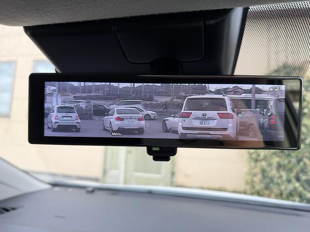 ノート Ｘ　純正ナビ　全周囲カメラ　フルセグ　ＥＴＣ　禁煙車　Ｂｌｕｅｔｏｏｔｈ　ＬＥＤヘッドライト　デジタルインナーミラー　エンケイアルミホイール　ドラレコ　スマートキー　ワンオーナー（19枚目）