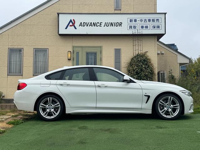 4シリーズ 420iグランクーペ Mスポーツ ワンオーナー 純正ナビ バックカメラ インテリジェントセーフティ ブラインドスポットモニター アダプティブクルーズコントロール 禁煙車 ルームミラーETC 純正AW パワーシート(4枚目)