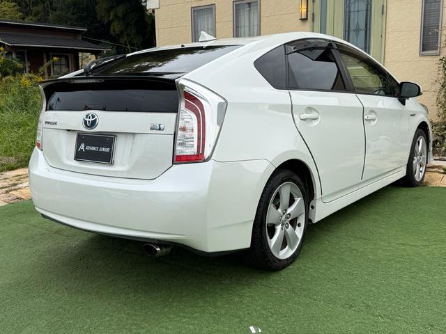 プリウス Sツーリングセレクション ワンオーナー モデリスタエアロ 禁煙車 フルセグナビ バックカメラ LEDヘッドライト オートライト スマートキー ETC ステアリングリモコン オートエアコン 電動格納ミラー パワーステアリング(13枚目)