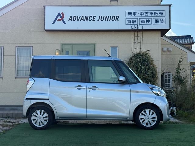 デイズルークス Ｓ　地デジナビ　バックカメラ　両側スライド　ＥＴＣ　禁煙車　キーレス　パワーウィンドウ　パワーステアリング（8枚目）