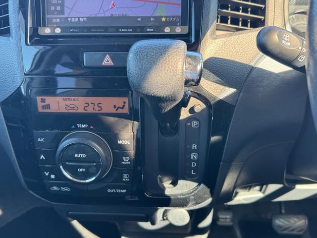 ルークス ハイウェイスターターボ　カロッツェリアナビ　両側電動スライドドア　禁煙車　ＨＩＤヘッド　スマートキー＆プッシュスタート　純正１４ＡＷ　ＥＴＣ　オートエアコン　ベンチシート　オートライト　フルセグ　Ｂｌｕｅｔｏｏｔｈ再生可（13枚目）