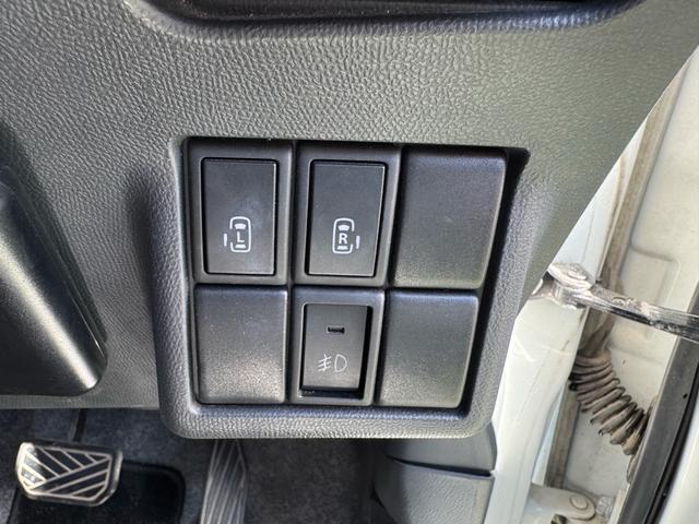 ルークス ハイウェイスターターボ　カロッツェリアナビ　両側電動スライドドア　禁煙車　ＨＩＤヘッド　スマートキー＆プッシュスタート　純正１４ＡＷ　ＥＴＣ　オートエアコン　ベンチシート　オートライト　フルセグ　Ｂｌｕｅｔｏｏｔｈ再生可（17枚目）