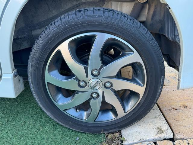 ルークス ハイウェイスターターボ　カロッツェリアナビ　両側電動スライドドア　禁煙車　ＨＩＤヘッド　スマートキー＆プッシュスタート　純正１４ＡＷ　ＥＴＣ　オートエアコン　ベンチシート　オートライト　フルセグ　Ｂｌｕｅｔｏｏｔｈ再生可（26枚目）