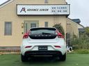 V40 T3 キネティック ワンオーナー 純正ナビ バックカメラ フルセグ 禁煙車 プッシュスタート LEDヘッドライト 純正AW コーナーセンサー ブラインドスポットモニター 衝突軽減ブレーキ オートクルーズ ETC 中古車画像_3