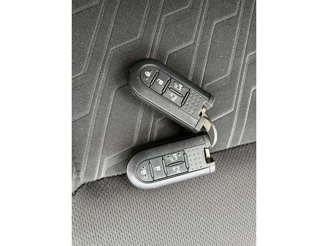 ルーミー カスタムG スマートキー/カーナビ/ETC/バックカメラ/両側電動スライド/アルミホイール/フォグランプ/エアコン/エアバック/サイドバイザー付/電動格納ミラー/ドラレコ(32枚目)