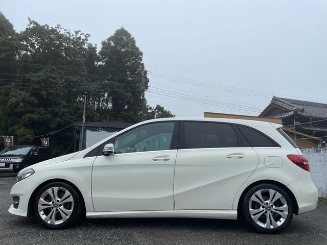 Bクラス B180 ワンオーナー・ディーラー整備車両・純正ナビ・TV・バックカメラ・Bluetooth・ETC・前後純正ドライブレコーダー・シートヒーター・運転席パワーシート・クルコン・ハーフレザーシート・(6枚目)