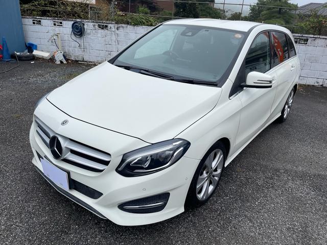 Bクラス B180 ワンオーナー・ディーラー整備車両・純正ナビ・TV・バックカメラ・Bluetooth・ETC・前後純正ドライブレコーダー・シートヒーター・運転席パワーシート・クルコン・ハーフレザーシート・(8枚目)