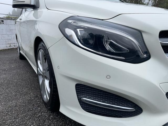 Bクラス B180 ワンオーナー・ディーラー整備車両・純正ナビ・TV・バックカメラ・Bluetooth・ETC・前後純正ドライブレコーダー・シートヒーター・運転席パワーシート・クルコン・ハーフレザーシート・(13枚目)