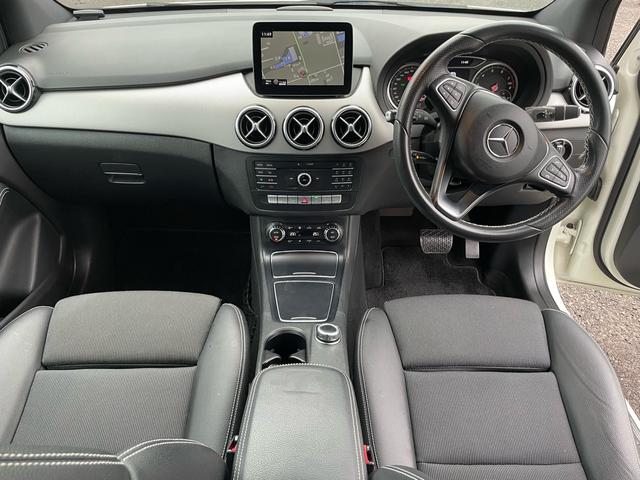 Bクラス B180 ワンオーナー・ディーラー整備車両・純正ナビ・TV・バックカメラ・Bluetooth・ETC・前後純正ドライブレコーダー・シートヒーター・運転席パワーシート・クルコン・ハーフレザーシート・(27枚目)