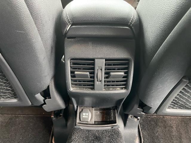 Bクラス B180 ワンオーナー・ディーラー整備車両・純正ナビ・TV・バックカメラ・Bluetooth・ETC・前後純正ドライブレコーダー・シートヒーター・運転席パワーシート・クルコン・ハーフレザーシート・(29枚目)