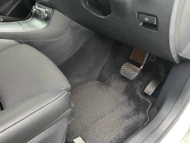 Bクラス B180 ワンオーナー・ディーラー整備車両・純正ナビ・TV・バックカメラ・Bluetooth・ETC・前後純正ドライブレコーダー・シートヒーター・運転席パワーシート・クルコン・ハーフレザーシート・(43枚目)