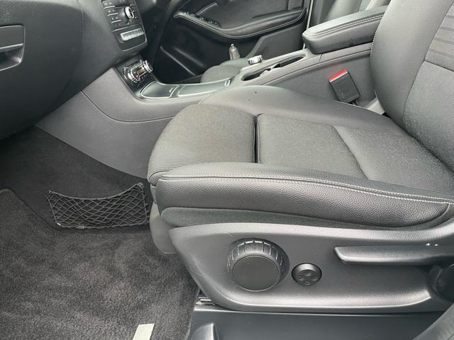 Bクラス B180 ワンオーナー・ディーラー整備車両・純正ナビ・TV・バックカメラ・Bluetooth・ETC・前後純正ドライブレコーダー・シートヒーター・運転席パワーシート・クルコン・ハーフレザーシート・(53枚目)