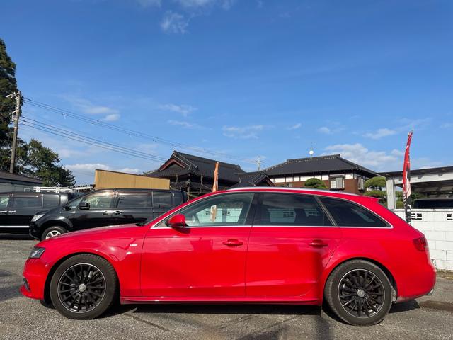 Ａ４アバント ２．０ＴＦＳＩクワトロ　パノラマサンルーフ・Ｓ－ＬＩＮＥハーフレザーシート・パワーシート・純正ナビ・フルセグＴＶ・ＥＴＣ・バックカメラ・パドルシフト・ドライブレコーダー・アクティブレーンアシスト・車検整備２年付（7枚目）