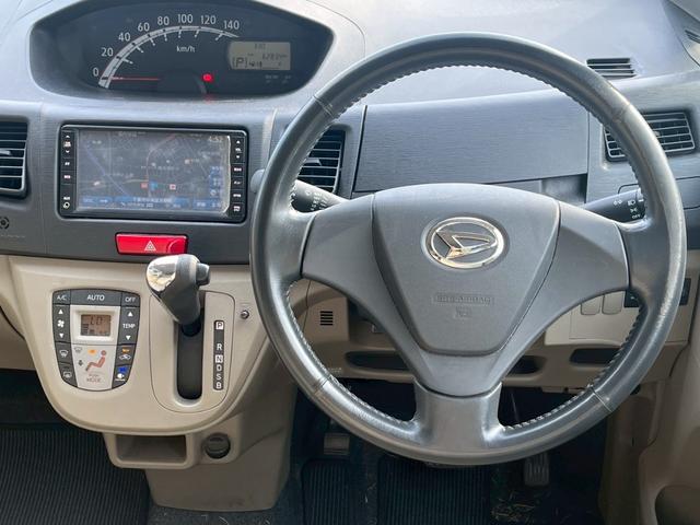 ムーヴ Ｘリミテッド　ナビ・テレビ・バックモニター・社外１４インチアルミホイール・ドアバイザー・ＩＳＯＦＩＸ・フロアマット・プッシュスタート・オートエアコン（30枚目）