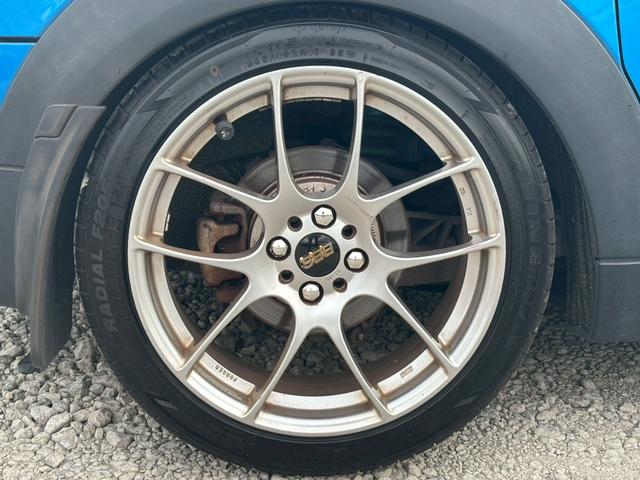 ＭＩＮＩ クーパーＳ　クラブマン　ユーザー買取車／ＢＢＳ１７インチＡＷ／ウルトラレーシングタワーバー／ＴＥＩＮ製車高調／ゴリラポータブルナビ／バックカメラ／革シート／フォグイカリングランプ／フルフラット／ＥＴＣ車載器／キーレス（36枚目）