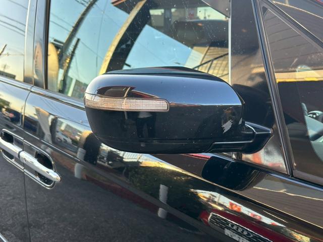 エリシオン ＧエアロＨＤＤナビパッケージ　ユーザー買取車／サンルーフ／後席モニター／両側電動スライド／純正ＨＤＤナビ／バックカメラ／ＥＴＣ車載器／ＨＩＤヘッドライト／３列目シート／ウォークスルー／フロントフォグランプ／キーレスエントリー（27枚目）