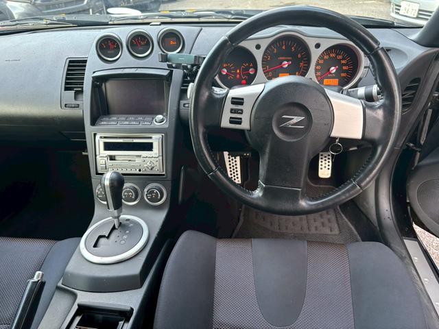 フェアレディＺ ベースグレード　ユーザー買取車／柿本改マフラー／タワーバー／ドライブレコーダー／ＥＴＣ車載器／キーレスエントリー／電動格納ミラー純正１７インチＡＷ／ＨＩＤヘッドライト（45枚目）