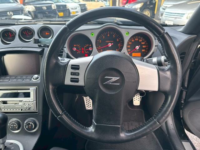 フェアレディＺ ベースグレード　ユーザー買取車／柿本改マフラー／タワーバー／ドライブレコーダー／ＥＴＣ車載器／キーレスエントリー／電動格納ミラー純正１７インチＡＷ／ＨＩＤヘッドライト（46枚目）