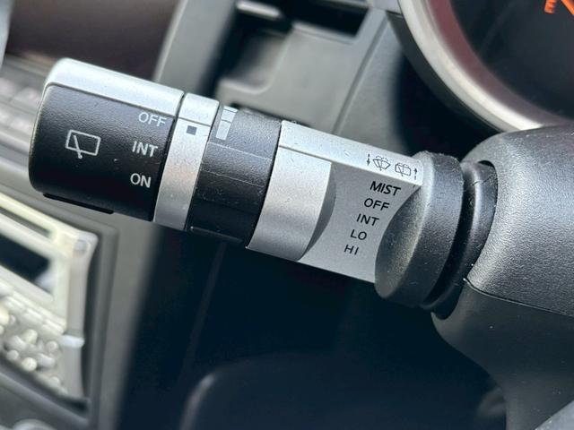 フェアレディＺ ベースグレード　ユーザー買取車／柿本改マフラー／タワーバー／ドライブレコーダー／ＥＴＣ車載器／キーレスエントリー／電動格納ミラー純正１７インチＡＷ／ＨＩＤヘッドライト（50枚目）