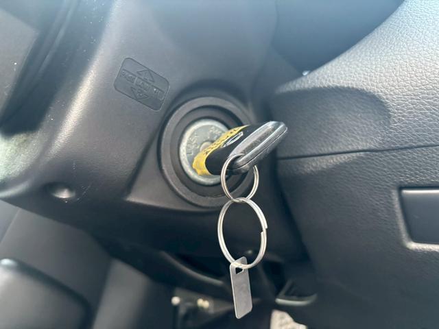 フェアレディＺ ベースグレード　ユーザー買取車／柿本改マフラー／タワーバー／ドライブレコーダー／ＥＴＣ車載器／キーレスエントリー／電動格納ミラー純正１７インチＡＷ／ＨＩＤヘッドライト（53枚目）