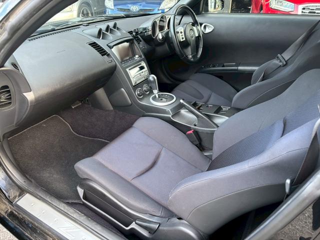 フェアレディＺ ベースグレード　ユーザー買取車／柿本改マフラー／タワーバー／ドライブレコーダー／ＥＴＣ車載器／キーレスエントリー／電動格納ミラー純正１７インチＡＷ／ＨＩＤヘッドライト（66枚目）