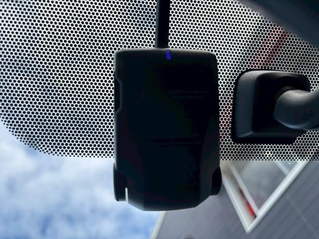 アクア Ｇ　中期型／ユーザー買取車／純正ＳＤナビ／ブルートゥース接続／バックカメラ／純正ドライブレコーダー／ＥＴＣ車載器／プッシュスタート／スマートキー／フルフラット／キーレスエントリー（11枚目）