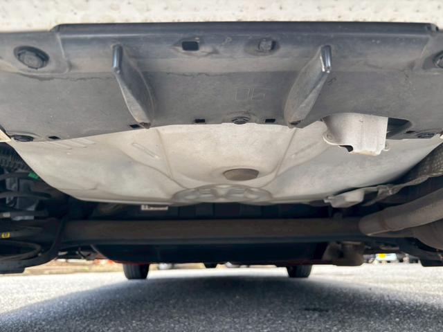 アクア Ｇ　中期型／ユーザー買取車／純正ＳＤナビ／ブルートゥース接続／バックカメラ／純正ドライブレコーダー／ＥＴＣ車載器／プッシュスタート／スマートキー／フルフラット／キーレスエントリー（15枚目）