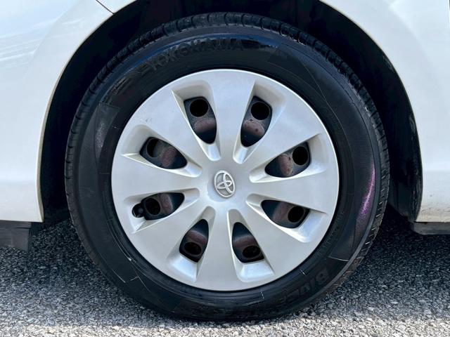 アクア Ｇ　中期型／ユーザー買取車／純正ＳＤナビ／ブルートゥース接続／バックカメラ／純正ドライブレコーダー／ＥＴＣ車載器／プッシュスタート／スマートキー／フルフラット／キーレスエントリー（30枚目）