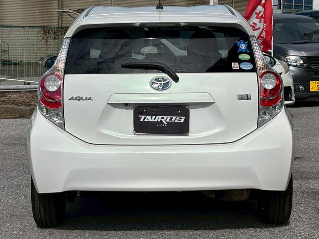アクア Ｇ　中期型／ユーザー買取車／純正ＳＤナビ／ブルートゥース接続／バックカメラ／純正ドライブレコーダー／ＥＴＣ車載器／プッシュスタート／スマートキー／フルフラット／キーレスエントリー（38枚目）