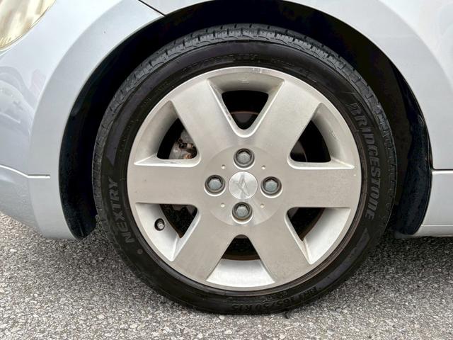 コペン ２ｎｄアニバーサリーエディション　ユーザー買取車／ケンウッド製ナビ／シートヒーター／純正ＲＥＣＡＲＯシート／純正ＭＯＭＯステアリング／キーレスエントリー／ＥＴＣ車載器／ＡＵＸ接続／フロントフォグランプ／純正１５インチアルミホイール（32枚目）