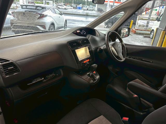 セレナ ライダーブラックラインS-HVアドバンスドセーフティ ユーザー買取車/アルパイン後席モニター/アルパイン製9インチナビ/両側電動スライド/オートクルーズコントロール/ブルートゥース接続/バックカメラ/プッシュスタート/ETC車載器/LEDヘッドライト(61枚目)