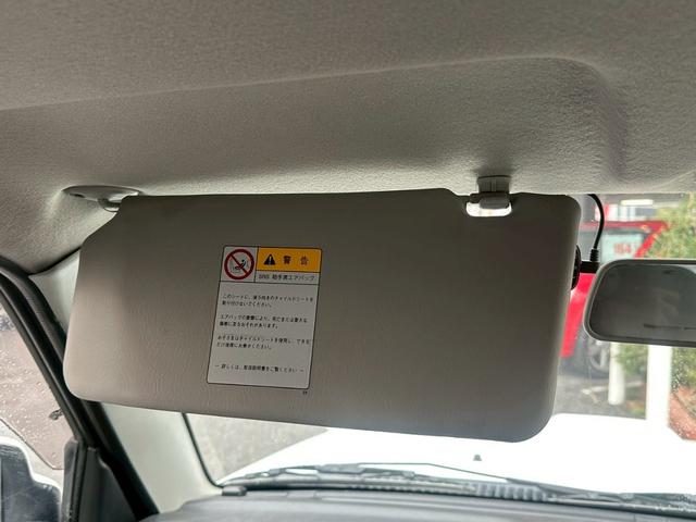 ジムニー XG ユーザー買取車/クラリオン製HDDナビ/ドライブレコーダー/ETC車載器/純正グリル有/純正16インチAW/ミュージックサーバー/CD/DVD/レベライザー/キーレスエントリー/スペアキー有(66枚目)